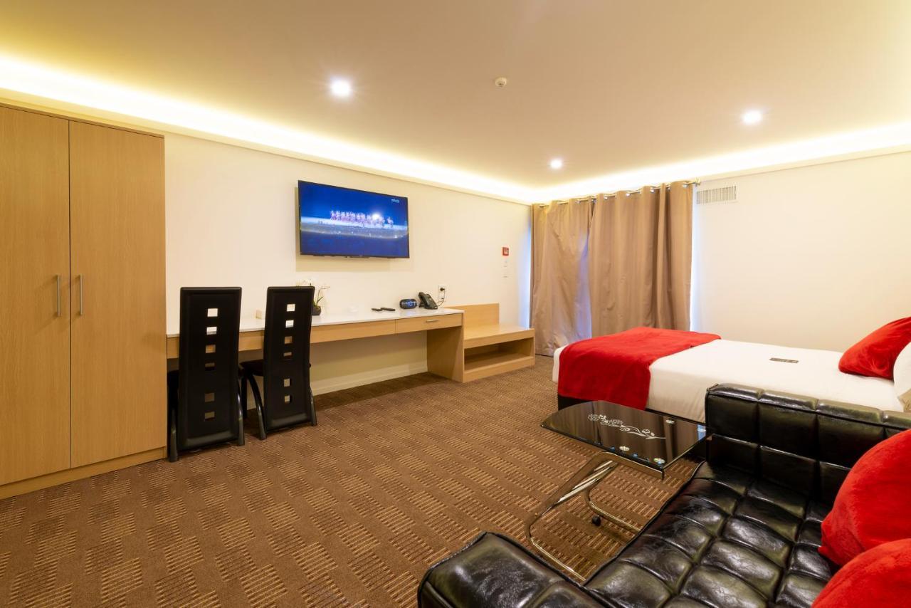 V Motel Christchurch Dış mekan fotoğraf